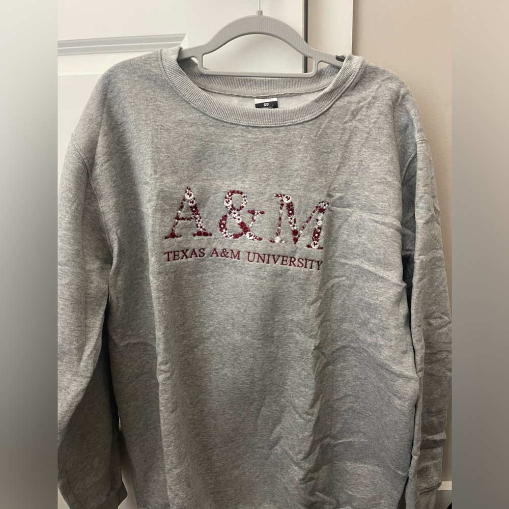 A&M embroidered sweatshirt
